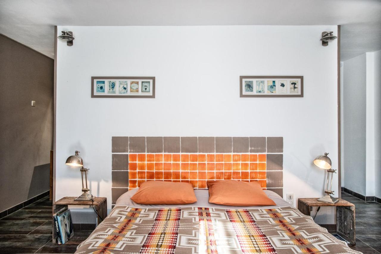 Bed and Breakfast Mas de Bouvet en Camargue à Albaron Extérieur photo