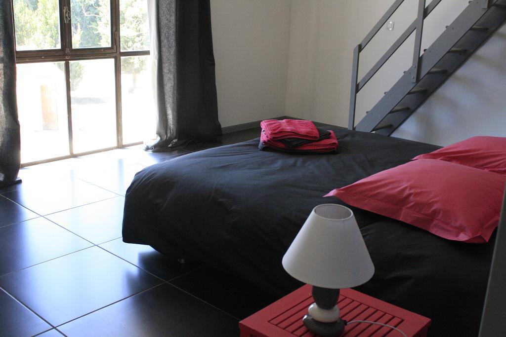 Bed and Breakfast Mas de Bouvet en Camargue à Albaron Chambre photo