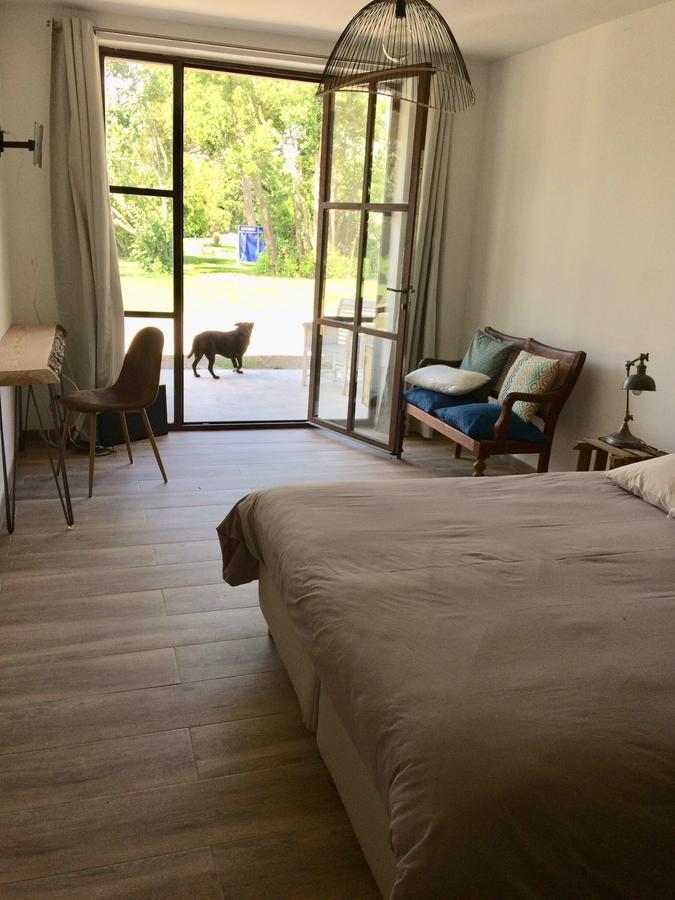 Bed and Breakfast Mas de Bouvet en Camargue à Albaron Extérieur photo